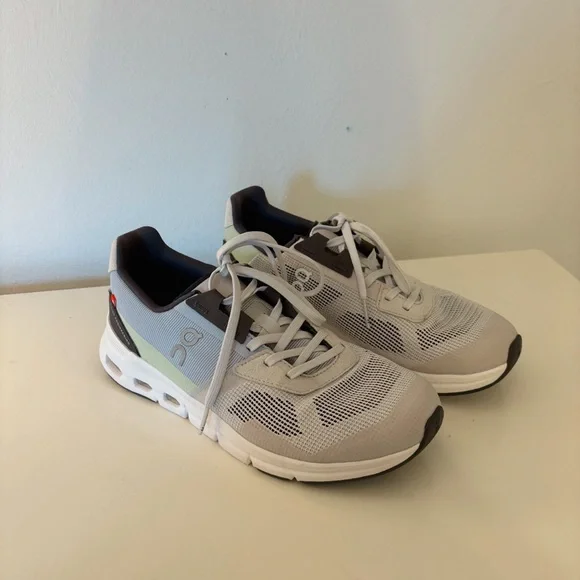 On Clouds ON Running Shoes - Cloudrift - Size 6.5 - Picture 1 of 9